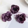 Fleurs décoratives 10pcs 5 cm Small Small Rose Head Fleur de soie bricolage Robe de mariée de poitrine