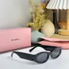 Miui Designer Zonnebril voor vrouwen Ovaal frame Mirror Mui Mui Zonnebril Designer Sunglass SMU 11WS 09WS Glip Rangse Runway Dames Zonneglazen UV400 Polariseerde bril