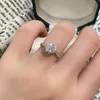 Luxury 1CT Moissanite Diamond Bowknot Bröllopsringar för kvinnor Rose Gold Plated 925 Sterling Silver Fine Jewelry