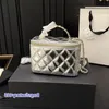 Trend Shiny Zipper Women Makeup Bag With Mirror Luxury Vanity Box Underarm Bag Leather Diamond Lattice Handbag Gold Hardware Chain Coin Wkno