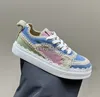 Kadınlar Lüks Tuval Ayakkabı Tasarımcı Sıradan Ayakkabı Bahar ve Sonbahar Baskılı Platform Ayakkabıları Düşük Üst Kauçuk Düz Ayaklar Yuvarlak Baş Mavi Pembe Spor ayakkabıları Kutu