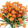 装飾的な花のような美しいデイジーの人工花の明るい色の明るい色の耐久性のある結婚式やパーティー
