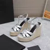 Top Luksusowy hołd sandały buty Buty Calfskin Pasek kostki klin Espadrilles Cross-Over Pasek okrągły palec palec sukienki Lady Comfort Walking EU35-43 #0011