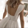 Mini abiti di laurea bianchi per donne che scintillano tulle a-line Vestidos de nolia Princesa Sweetheart Off spalla sposa festa di ritorno a casa