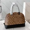 High quality designer bag Woman luxury Shell bag handbag Gold label logo Zipper opening and closing Built-in buckle bag Cow leather Shoulder bag Crossbody bag