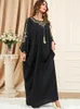 Vêtements ethniques Fleur musulmane Gold Embroderie décontractée Abaya Long Slave Batwing Slave Tassel Robe Maroc Dubai Abaya Womens Robe Dubai Abaya T240510