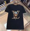 Asya Boyut M-5XL Tasarımcı T-Shirt Monogramlı Baskı ile Kısa Kollu Üst Satış için Lüks Erkek Hip Hop Giyim Yüksek Kalite Bnju