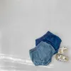 Shorts d'été bébé fille denim flomer mignon de poche garçons coton short doux respirant watp couvercle enfant short d240510