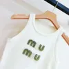 ムイ・ムイ・タンク・トップの女性デザイナー・ベストTshirts miuiシャツ夏の女性タンクダイヤモンド刺繍Tシャツプリントティートップス短いアウトウェア3978