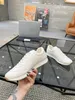 2024 Run Sneaker Designers piattaforma addestratori uomini all'aperto per scarpe casual tallone basso di punta di punta classica in gomma classiche scarpe sportive in pelle 38-45 EDJ0504