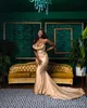2024ゴールドイブニングドレス特別な機会のためのエレガントなウエディングドレススパゲッティストラップビーズラインストーン装飾誕生日ドレスセカンドレセプションガウンAM881