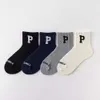 Chaussettes masculines 22SS Brand de mode lettre P chaussettes pour hommes et femmes à mi-longueur coton pur printemps / été mince et simple sport basse coupe chaussette Instagram mode d0wq