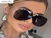 2022 New Fashion One Piece Shield Sunglass for Women Women Vintage Oversized Paw Sun Glasses Men UV400 Hip Hop Punk Eyewear Black Y2201902778