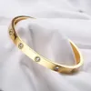 Bracelet de cartes bracelet cinq génériques Série d'amour Titanium Steel Mens and Womens Rose Gold Fashion Simple Fashion Bracelet
