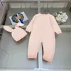 Designer recém-nascido Baby Jumpsuits Meninos Meninos Ternos do traje de traje 59-90 Chapéu de orelha longa Chapéu de orelha Letra impressa A1