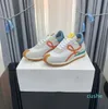 2024 Sneaker Sneaker Upperio di gomma in gomma Miele superiore che curva intorno a 05