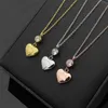 Collier d'or en diamant en diamant en forme de coeur luxueux Peach Boucles d'oreilles Couple Couple de Noël avec sac et boîte en velours d'origine 341l