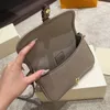 зеркало качество дизайнерская сумка большая буква тисненная кожаная кожаные женщины Мужчины Регулируемые пакеты с ремешками для поперечного телевизора