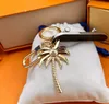 Lüks Tasarımcılar Anahtarlar Elmas Tasarımcıları ile Mektuplar Anahtarlık Üst Araba Ana Zinciri Kadın Toka Takı Anahtar Çantalar Kolye Exquisit Hediye