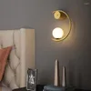 Lampy ścienne nowoczesne metalowe światła sypialnia lampa sconce kropla minimalistyczna atmosfera dekoracje artystyczne