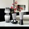 Vases Nordic Design Creativity Black And White Ceramic Vase Abstract Flower Arrangement Retro Desktop Home Decoration Desk