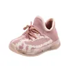 Sneakers 2023 Spring/Summer New Childrens Shoes Girls Luminous Flashing Coconut Mens Socks Baby Walking Fashion H240510