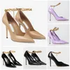 2024 Dames Summer Walk Designer Dress Shoes Diamond Talura Hoge Heel Sandalen schoen puntige teenpompen met gouden ketting stiletto hakken feest zwart wandelende sandaalbox