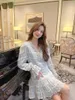 Lässige Kleider französischer Fairy Style Leichte Luxuskleid Frauen 2024 Frühling High-End Long Sleeve Fashion Slimming Sweet Elegant Short