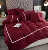 Super Soft Touch Bedding Set 4 Season Bekvämt täcke täckt täcke av hög kvalitet broderi designer säng dolvor set king size8814828