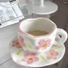 Tasse en céramique de cafés avec soucoupe set tasse de tasses de fleurs mignonnes conception créative large corps