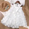 Robes de fille Girls Children 3D Butterfly Soice Robe 2023 Fashion Summer bébé fille blanche Princesse sans manches Dressl2404 Drop D Dhd75