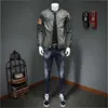 Giacca di jeans patch personalizzata da uomo griglia collare stand up casual