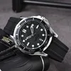 Design męskie zegarki Watches Automatyczny ruch kwarcowy Męski Zegar Luksusowy projektant biznesowy dla mężczyzn Watch Montre Na ręce