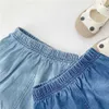 Shorts d'été bébé fille denim flomer mignon de poche garçons coton short doux respirant watp couvercle enfant short d240510