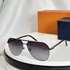 Lunettes de soleil Femmes de la mode de haute qualité marque Titanium Cadre Business Travel UV400 Unisexe Lunes Luxury Luxury