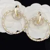 Orecchini a cerchio bianco di lussuoso diamante di diamanti da donna set da due lettere designer di gioielli designer di orecchini donne di San Valentino 269s