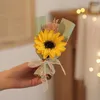 Kwiaty dekoracyjne mini dzianin bukiet szydełkowy sztuczny słonecznik domowy bukiety kwiatowe