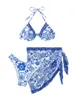 Damenbadebekleidung Frauen Bikini Set Blumenblau und weißes Porzellan-Druck-BH-Slips mit Tie-up-Rock Badeanzug 3-teiliger Badeanzug