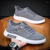 Plate-forme de chaussures décontractées Running Sneaker Sports for Men Vulcanize Man Shoe Mens Trainers Designer Sneakers Zapatillas