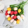 Fleurs décoratives 10 pcs noir Tulip Flower Artificial Household Tulips fournit une décoration intérieure fausse pu