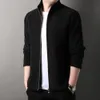 Veste pour hommes en velours côtelé Spring and Automne NOUVEAU produit Vêtements Young-Aged Young Casual Zipper Stand Collar Cardigan For Men