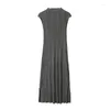 Feestjurken lente miyake geplooid 2024 high-end elegante zwart donkergrijze halfhoog kraag slanke jurk eenvoudige ontwerp tuniek voor vrouwen