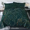 Sängkläder set Emerald Leaves Comforter Set Golden Print Forest Green Down Alternative för alla säsonger