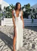 Urban Sexy Dresses Women Sexy Slveless Tassels Patchwork Maxi Dress Fashion V-Neck Backless Hollow Out Slim Dresses Summer Lady White Beach Robes T240510
