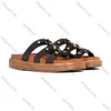 10A Luxusdesigner Pantoffeln Sandal Summer Beach Damen Leder Mule Slider Casual Schuh Gladiator Flach Sandale Black Brown Pool Slipper Geschenkbox
