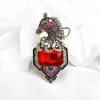 Broches Majestic Horse Head Broche Banquet Vintage Square Crystal Animal Corsage Pin Pin Accessories Accessories Sieraden Festival Geschenk