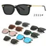 Modedesigner solglasögon polariserade utomhussportmän och kvinnor UV400 kvadratglasögon bästsäljande neutrala personlighetsglasögon 241W