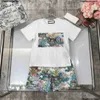 Set 2024 Childrens Suit Boys Girls Set Kids Kids Short à manches courtes Child Designer Clother Sports avec lettre Tiger Flore Forest Cotton White