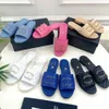Designer 7 canais coloridos Sandals Sandals Novo piscina de bobo