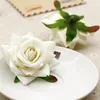 Dekorative Blumen 10pcs 5cm Simulation Flanellelette künstlicher Seidenblumkopf Rose für Hochzeitdekoration DIY Schuhe Hüte Kranzmaterialien